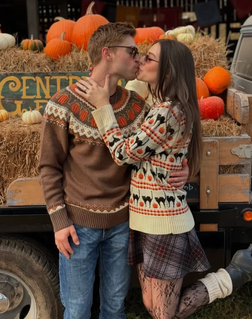 31+ Stylish Matching Couples Outfits Casual to Elevate Your Relationship