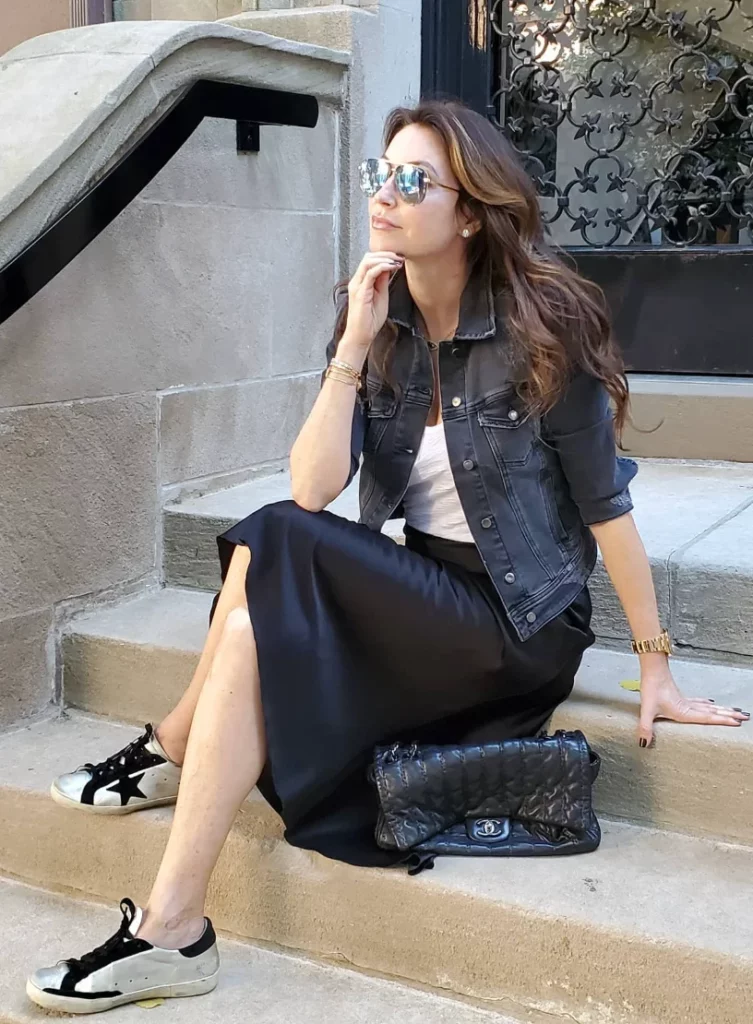 33+ Effortless Work Skirt Outfit Ideas to Boost Your Confidence - TheChicSavvy