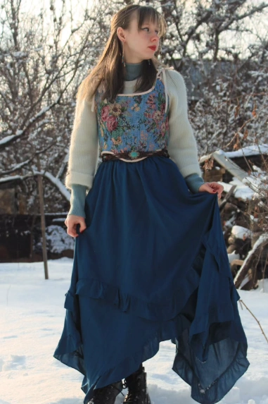 29+ Enchanting Blue Medieval Fantasy Dresses for a Magical Look -  TheChicSavvy